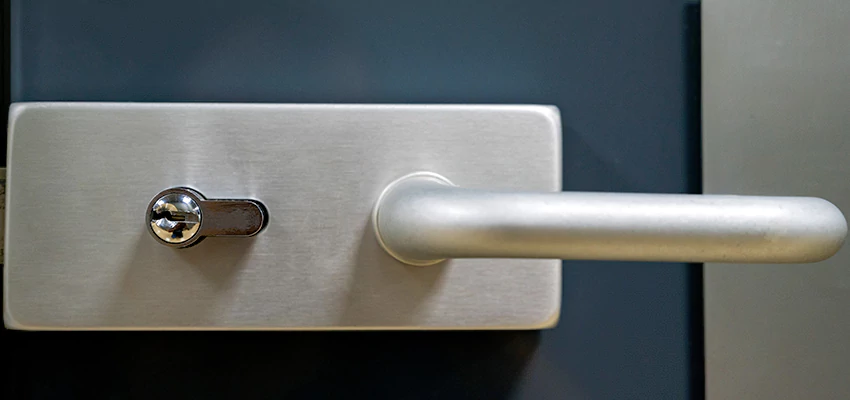 Change Patio Door Locks in Lucas Valley-Marinwood, California